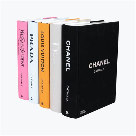 libri chanel dior|Chanel .